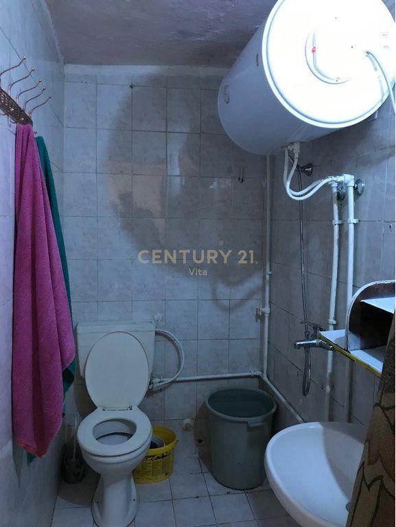 APARTAMENT 1+1 PËR SHITJE NË PLAZH, RROTA E KUQE !!