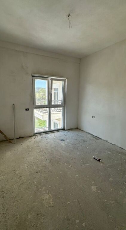 Apartment 2+1+2 bathrooms Tirana Porta e Re