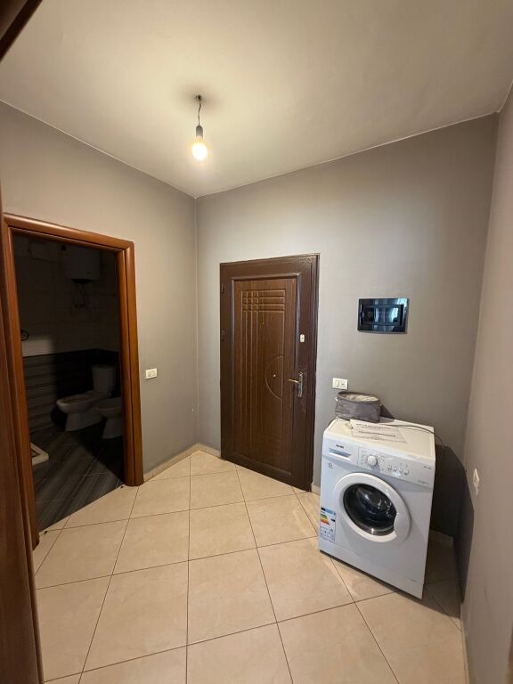 AFFITTASI APPARTAMENTO 1+1 NEL CENTRO DI ASTIRI.