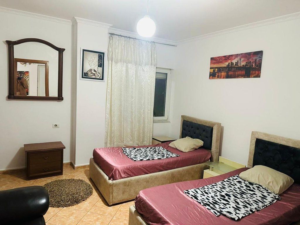 Apartament 2+1+2 Me Qira në Zogu I Zi, Tiranë