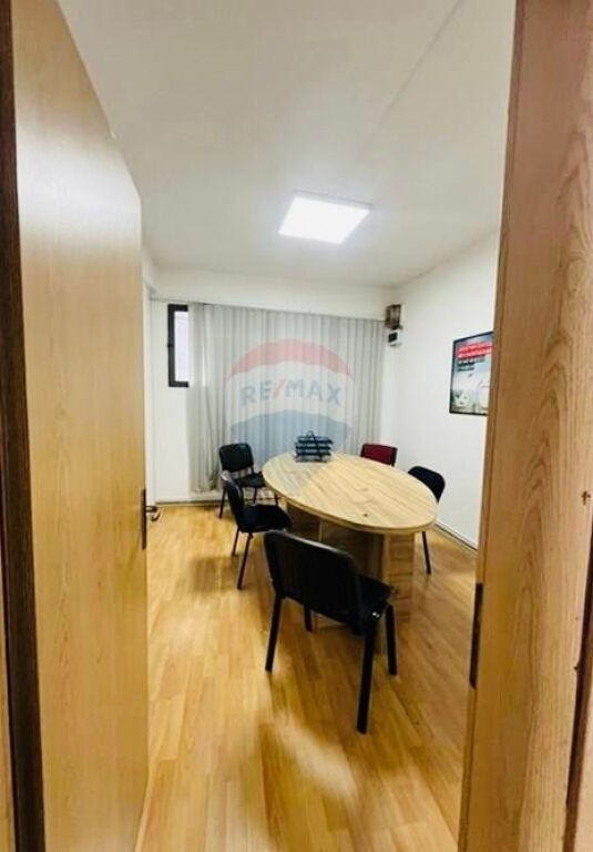 📍🏠Jepet Zyre me qera Rruga e Elbasanit