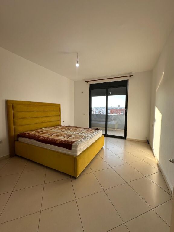 Apartament 2+1 me qera Astir