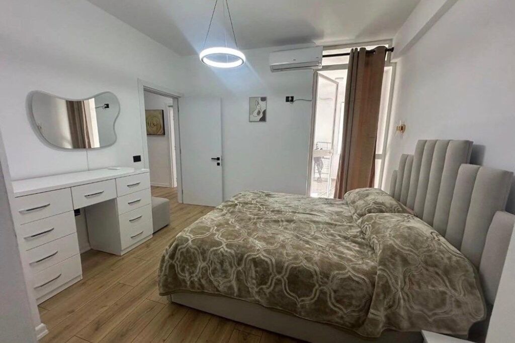 JEPET ME QIRA APARTAMENT 2+1 TEK KOMPLEKSI STAR