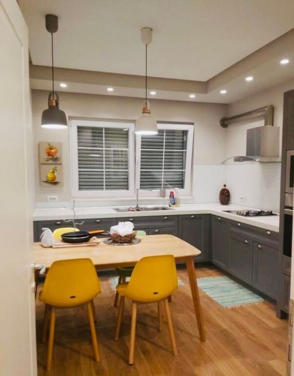 APPARTAMENTO 1+1 CON CUCINA SEPARATA IN AFFITTO A MYSLYM SHYR