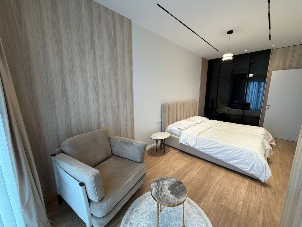 Modern 1+1 apartment plus parking space for rent near the center of Tirana!