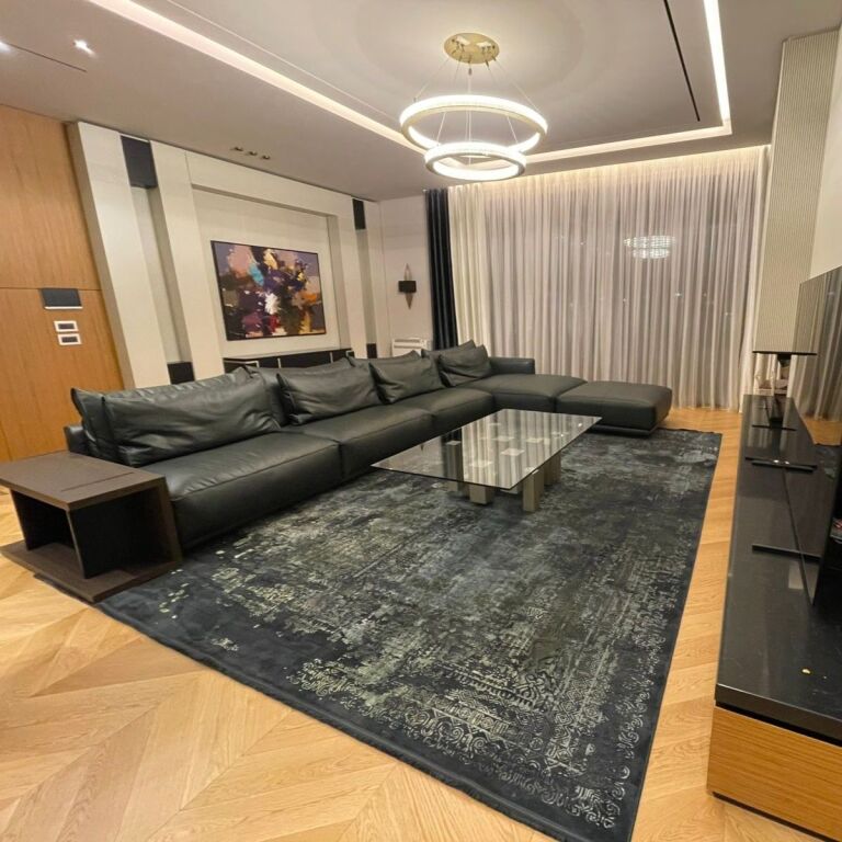 🏡 Vilë 3-Katëshe për Shitje – Mandarin Residence