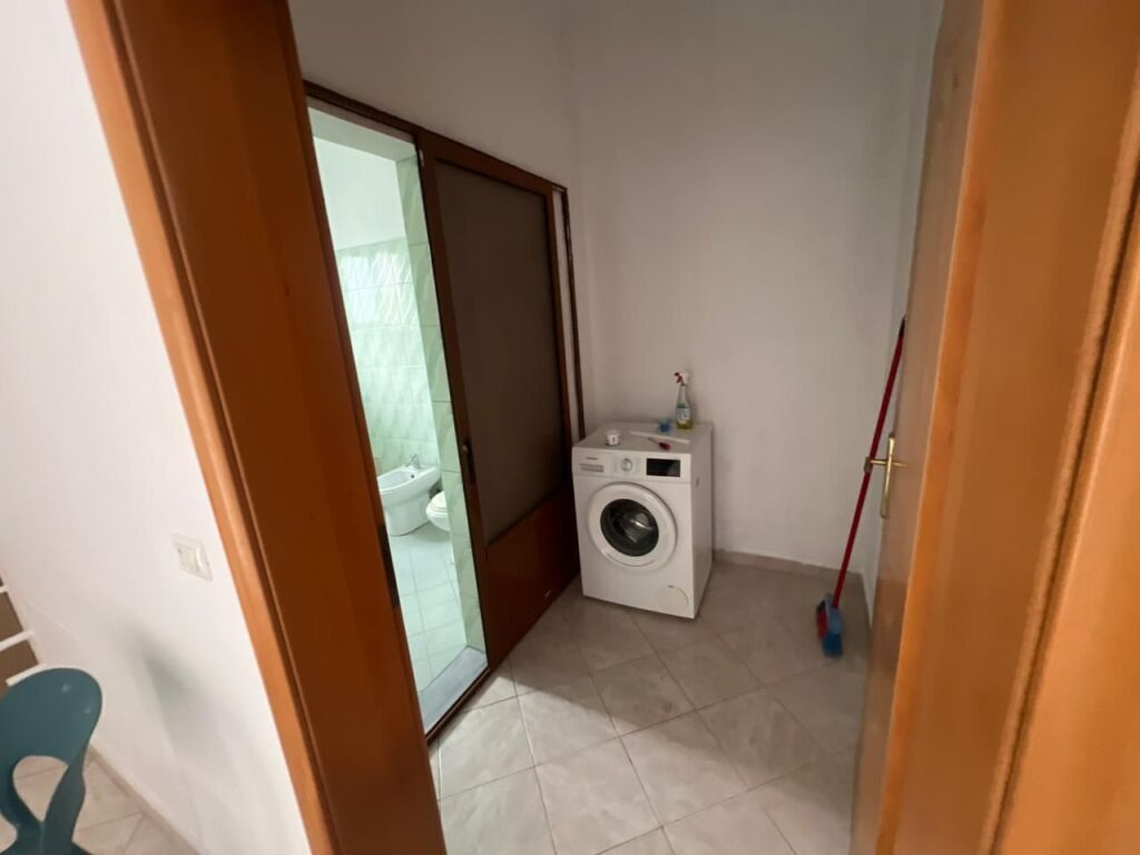 Jepen me qera apartament 1+1 prane Semaforit 1 te  Kënetë DURRES