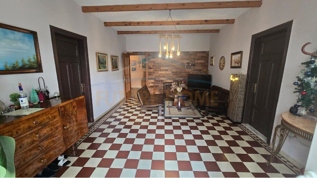 Affitto, Casa Privata, Nuovo Mercato, Tirana