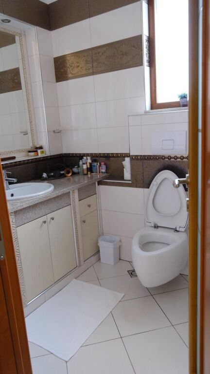 Vilë Ekskluzive për Shitje – Rezidenca Akacia Hills