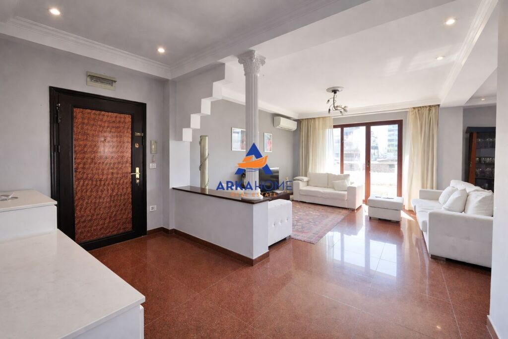 VENDESI APPARTAMENTO 3+1+ 2BALCONI "VICINO A BARONESHES, BLOK" 650.000 EURO