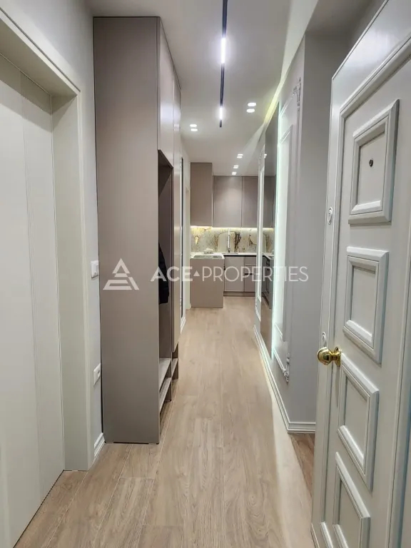 Shitet Apartament 2+1 ,Iliria Plazh