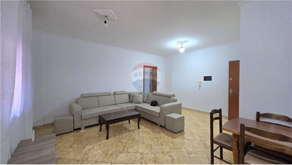 Appartamento 2+1 in affitto , Via Cipaj