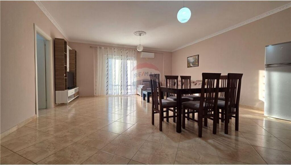 Apartament 2+1 ne shitje , Skele