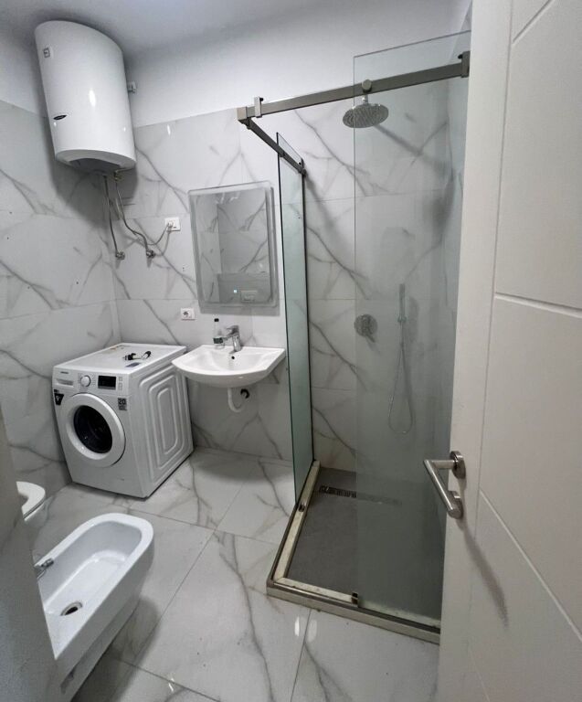 🏡 Jepet me Qira Apartament 2+1+2 – Rruga e Kosovarëve