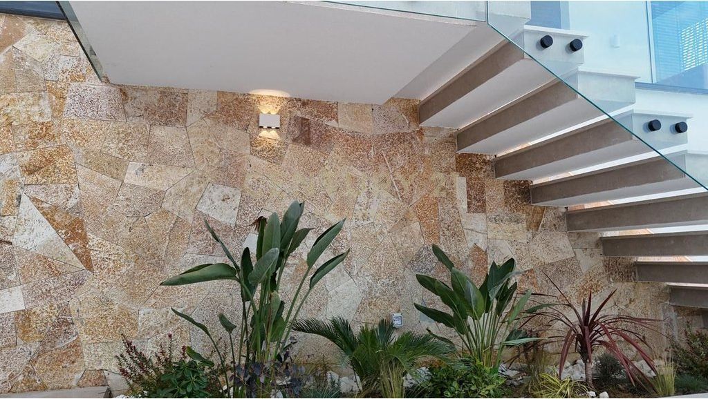 VILLA SUPER IN AFFITTO A PASKUQAN!!!