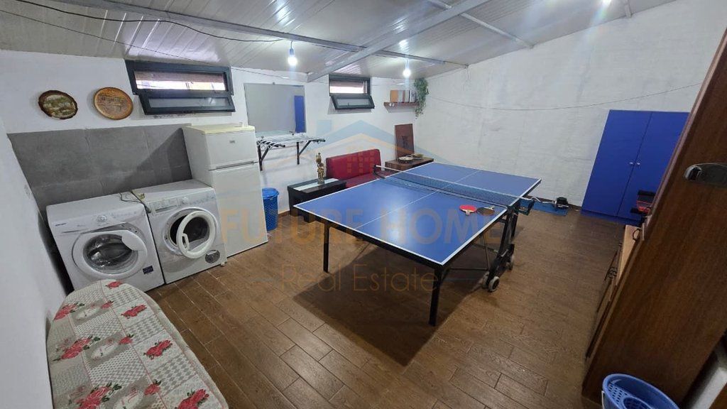 Rent, Private House, Pazari i Ri, Tirana