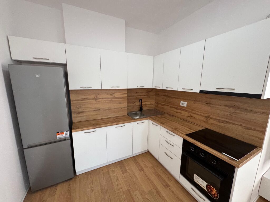 Apartment for rent 2+1+2 Zogu Zi