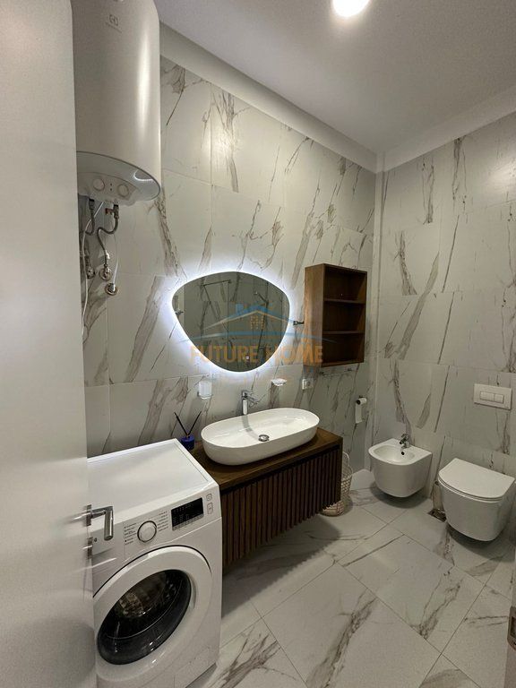 Disponojme apartament 1+1 per qira me vendndodhje tek Kompleksi Delijorgji.