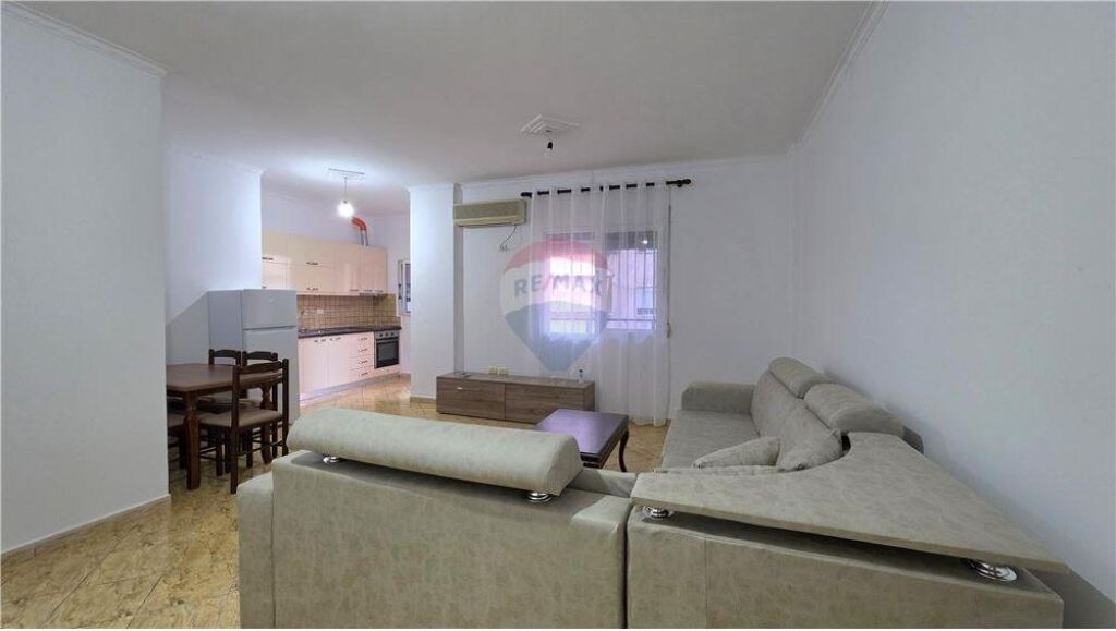 Appartamento 2+1 in affitto , Via Cipaj