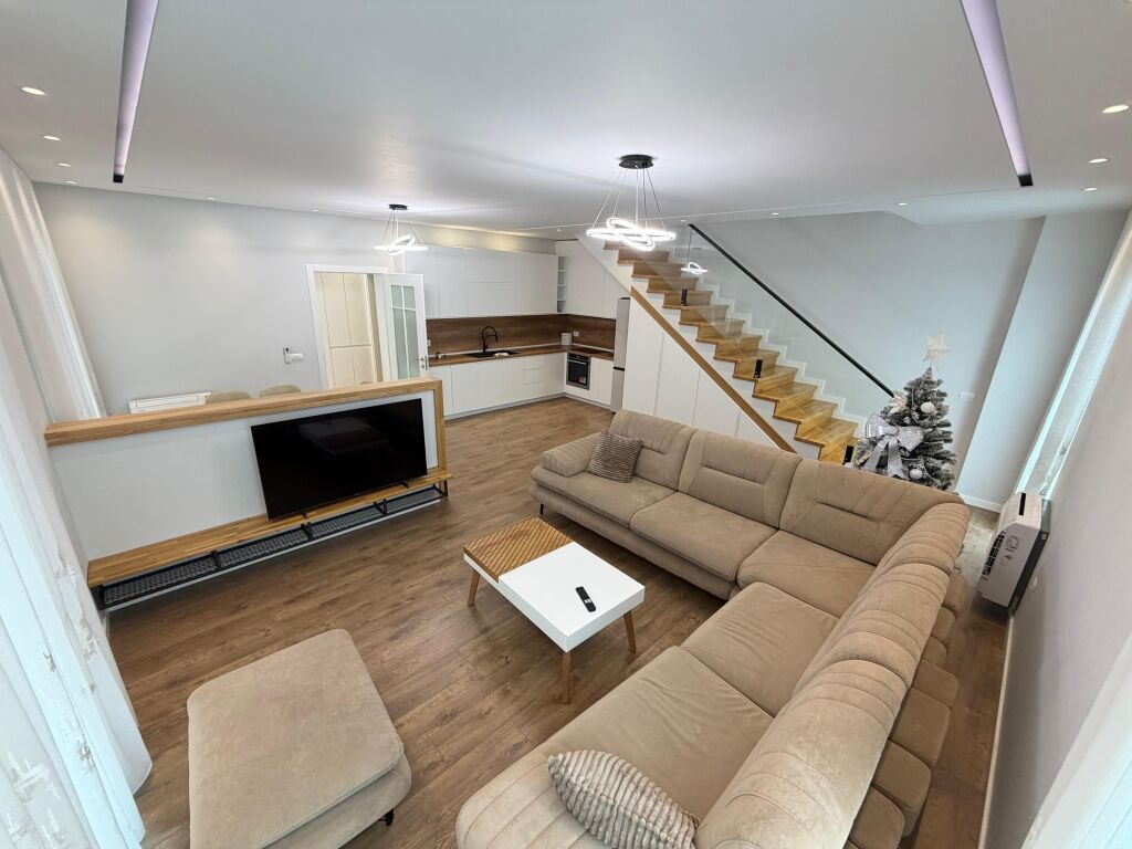 Villa for rent Priest's Hill