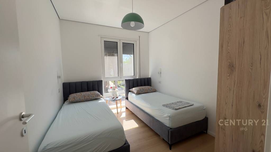 Shitet Apartament 2+1 tek San Pietro!