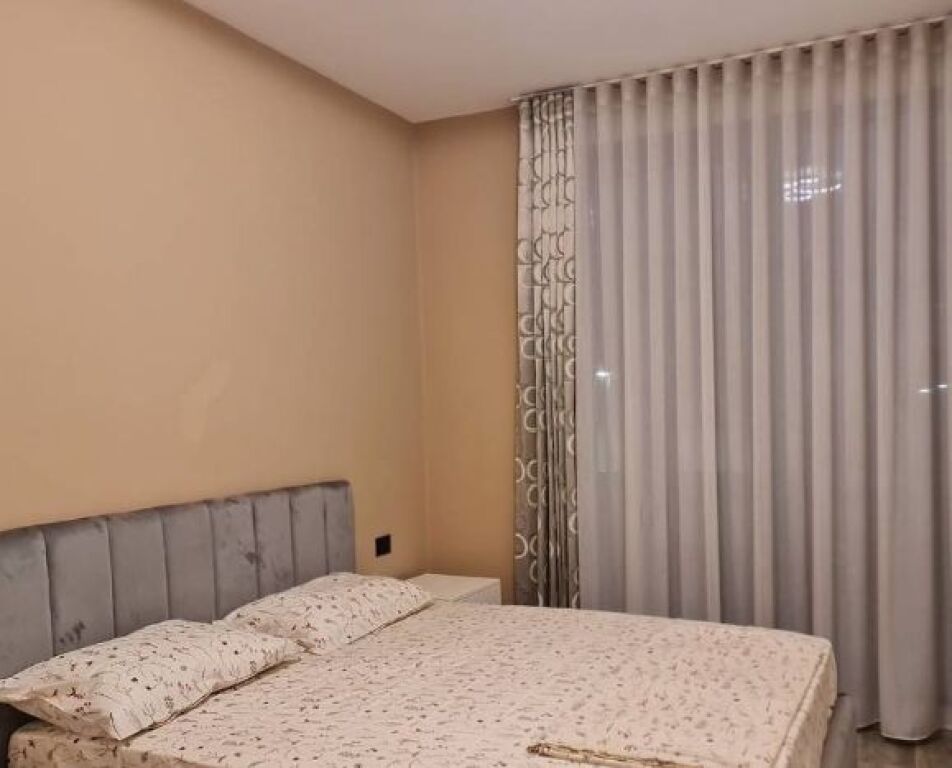 Apartament 1+1 me qera – me post parkimi
