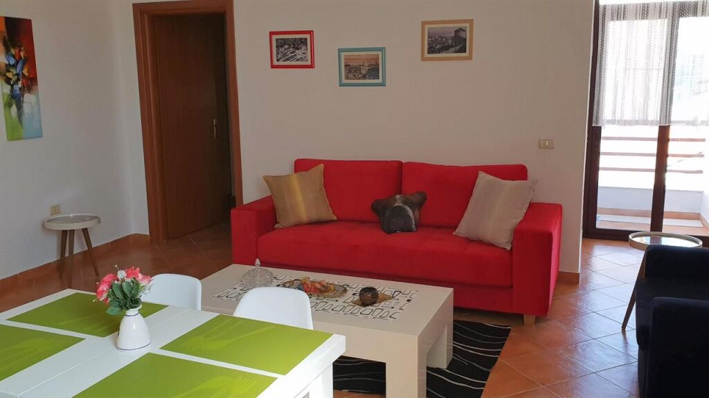 Apartment 1+1 for rent behind Harry Fultz school