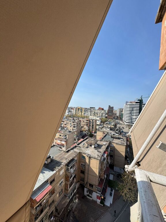 APARTAMENT 3+1 PER QERA PRANE KOMUNES SE PARISIT