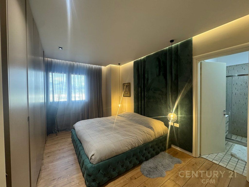Apartment 2+1+2 for sale at the beginning of Kodra e Diellit
