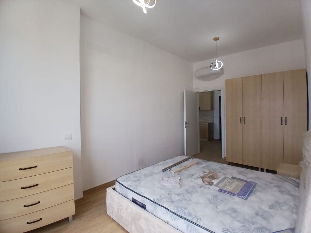 Apartament me qera 1+1 - 📍5 Maj, kompleksi Inerti 450 mije leke