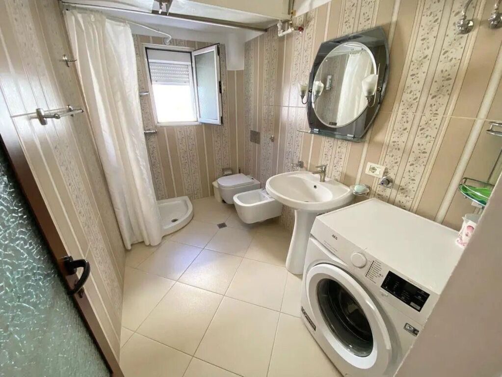 Apartment me qera 1+1 mine peza