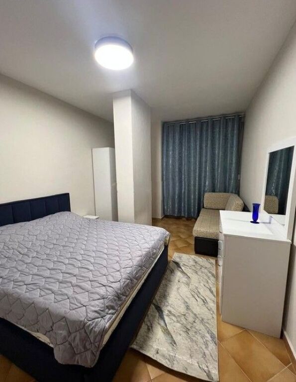 Apartament 1+1 Me Qira në Bllok