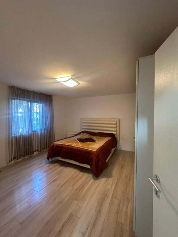 Apartament 2+1 me qira – Rruga Siri Kodra