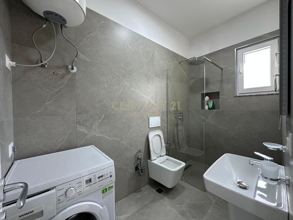 APPARTAMENTO 2+1+POSTO AUTO IN AFFITTO VICINO AL KOMBINAT!