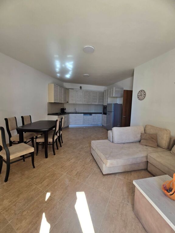 🏢APPARTAMENTO 2+1+2 IN VENDITA A LUNGOMARE VLORE!