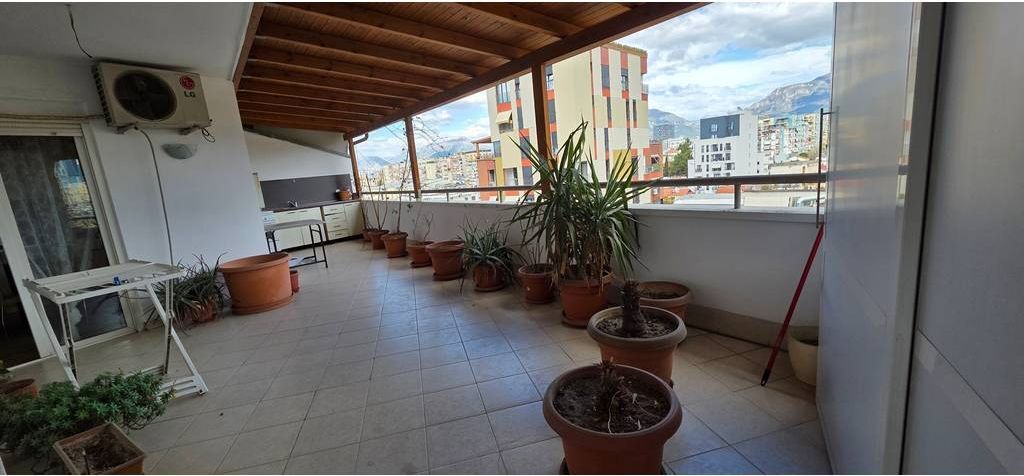 AT THE ENTRANCE DON BOSCO – NEAR ZOGU I ZI! SUPER APARTMENT 2+12 WITH VERANDA|26 m² | FOR SALE!
