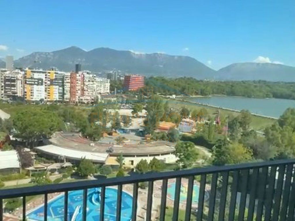 Rent, Apartment 2+1+2+parking space LakeView