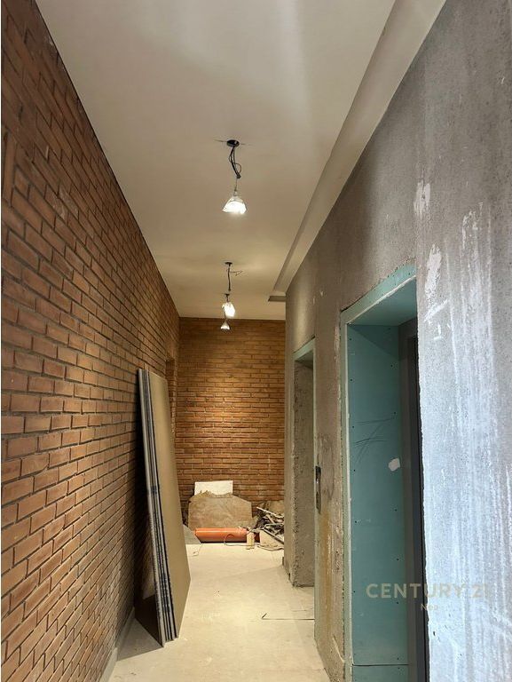 Appartamento 1+1 in vendita in via Kavajes!