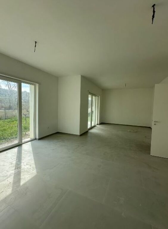 📌Luxurious 3-Storey Villa for Sale – Collina Verde (near TEG)