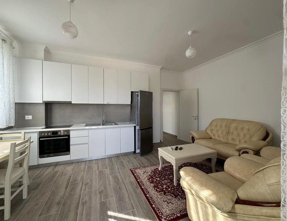 APARTMENT 2+1+PARKING SPACE FOR RENT NEAR KOMBINATI !