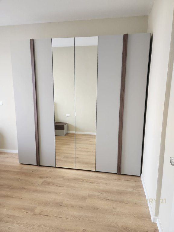 Apartament 2+1 me qira – Bulevardi i Ri