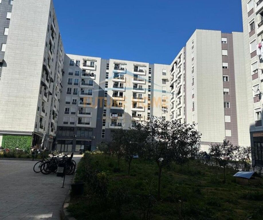 Rent, Apartment 2+1, 21 Dhjetori !