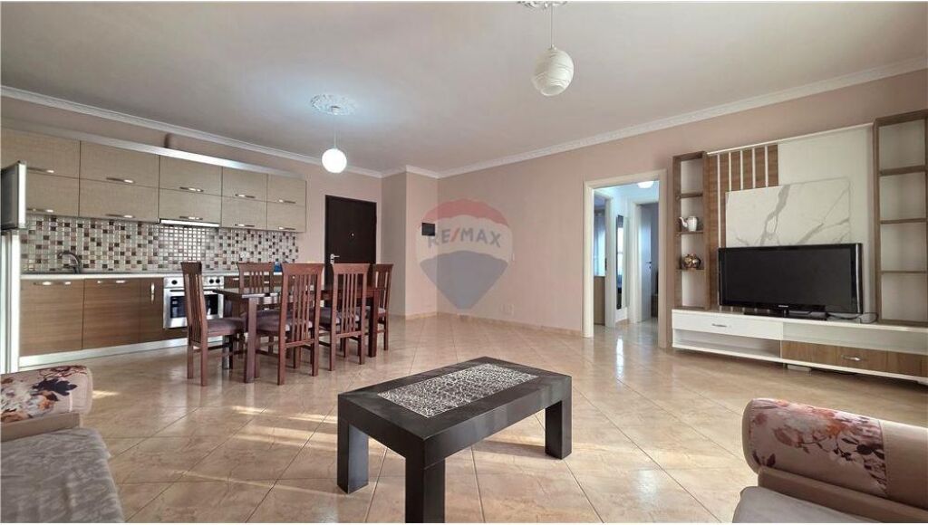 Apartament 2+1 ne shitje , Skele