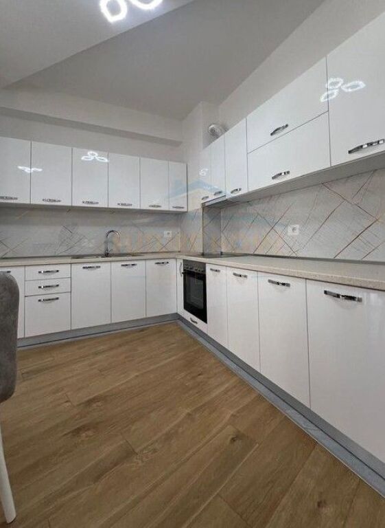 Qera, Apartament 2+1+2, Unaza e Re, Urban Gate,Tiranë.