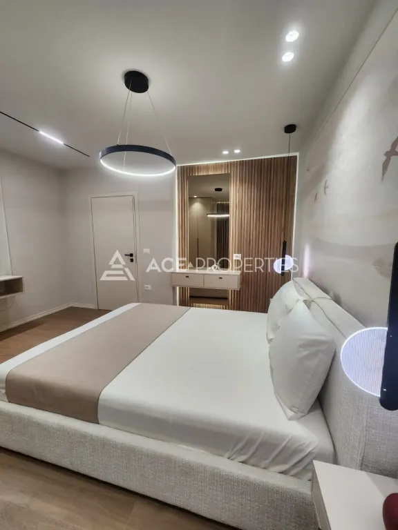 Shitet Apartament 2+1 ,Iliria Plazh