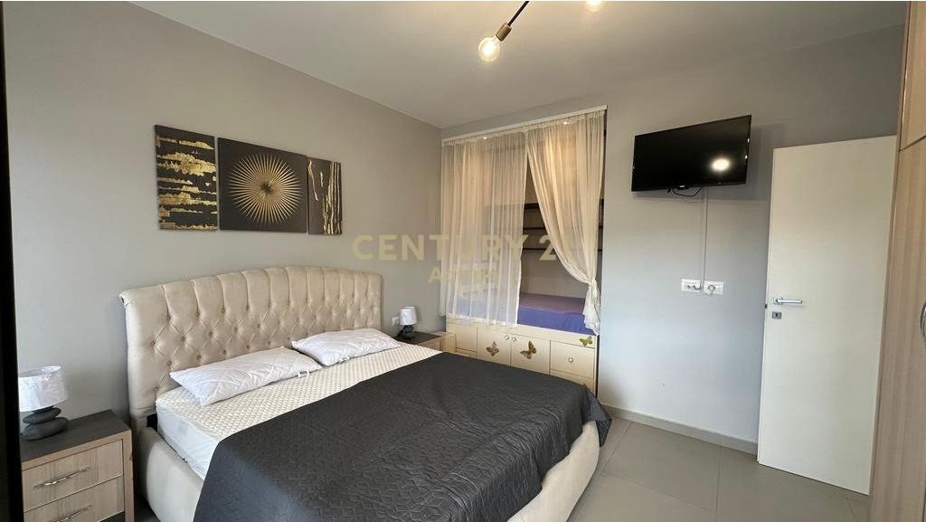 Jepet me qira apartament 1+1+2 ballkone te Ish Shushica! 885 € /Muaj