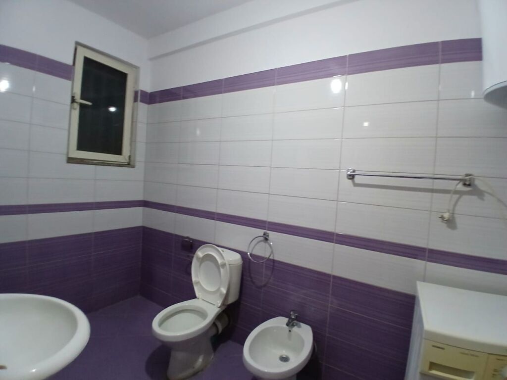 Apartment 1+1 for rent, Astir near Bulevardi i Ri