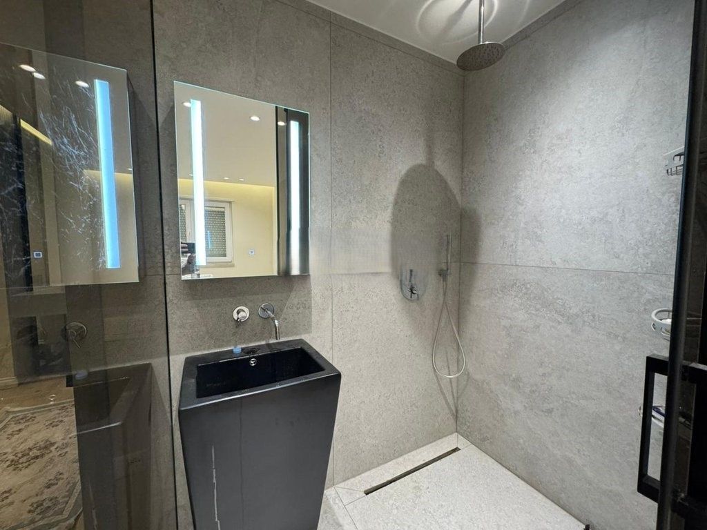 APARTMENT FOR SALE AT VILA L !