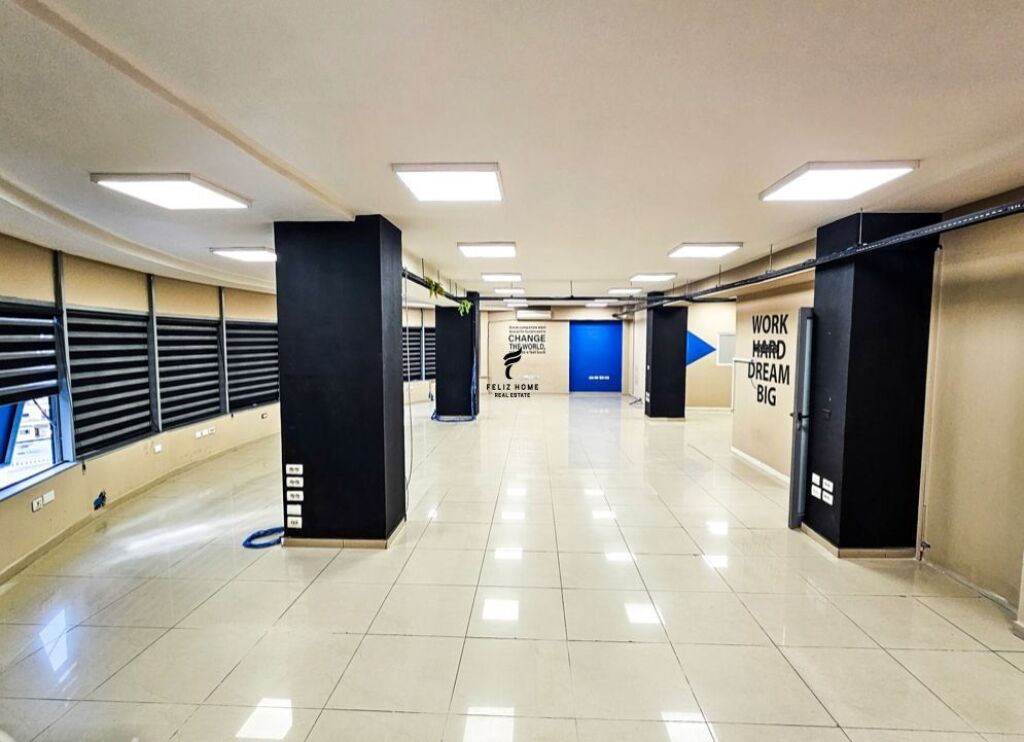 OFFICE FOR RENT 300 M2 DIBRA STREET 2,600 EURO FH-65896