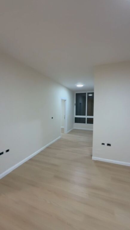 3+1 apartment for sale Above big market without going to Eleonora